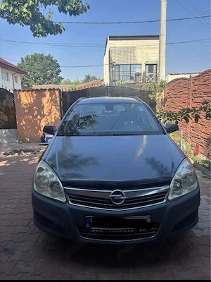 Vând Opel Astra H