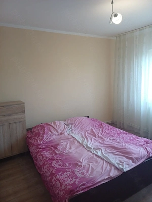 Apartament 3 camere etaj 3 - imagine 2