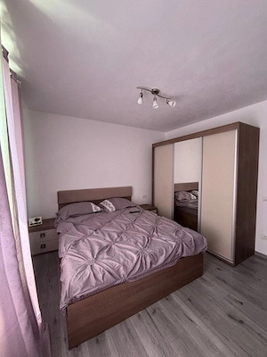 Închiriez apartament piața sudului  - imagine 4