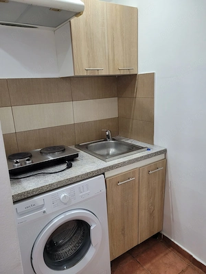 Închiriez garsoniera 190 euro.  - imagine 4