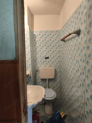 De vânzare apartament cu 3 camere  - imagine 11