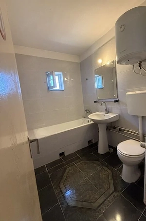 Proprietari - vânzare apartament 3 camere decomandate, Craiova  Brazda lui Novac - imagine 7