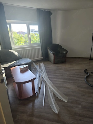 Apartament 3 camere Soarelui decomandat etaj 3 doua bai amenajat nou - imagine 9