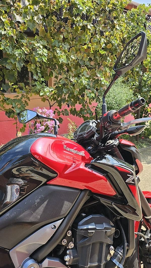 Kawasaki Z900 ABS 2018   30.500 km   Anvelope Michelin Road 5 noi   2 căști incluse - imagine 3