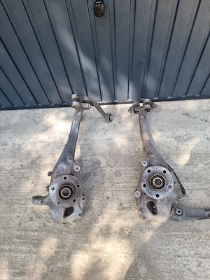 fuzeta stanga dreapta audi a6 c7 - imagine 5