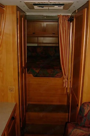 Vând autorulotă HYMER 644 (pe sasiu Fiat Ducato) - Bucuresti - imagine 4