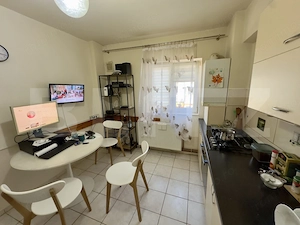 Apartament cu 3 camere, 67 mp, zona Cetate Alba Iulia - imagine 6