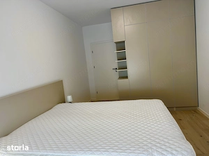 Închiriez apt 2 camere central (parcare) - imagine 4