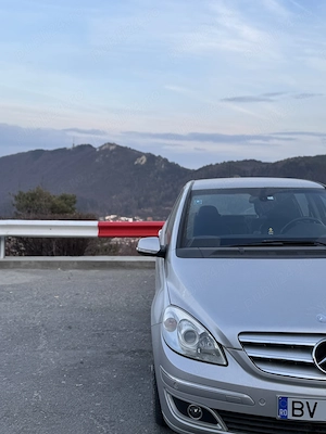 Vând Mercedes-Benz, cutie automată, benzină  - imagine 2