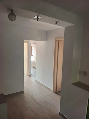 Apartament cu 3 camere de închiriat in zona Modern - imagine 3