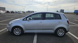 Volkswagen Golf 5 Plus 2006 1.6 Benzina - imagine 3