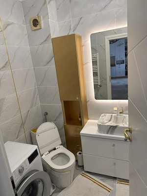 Apartament de închiriat 3 camere 