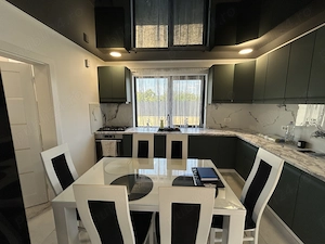 Vand vila noua LUX, an constr.2024,in Manduloc,la cheie.st.470 mp. - imagine 2