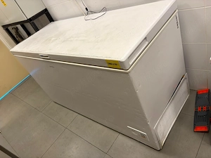 vand ladă frigo industriala 