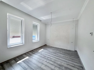 Apartament 2 camere, decomandat, 53mp utili, 30mp curte in Giroc  - imagine 6