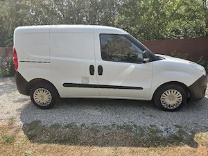 Opel Combo 1.3cdti 2018 177.000km - imagine 2