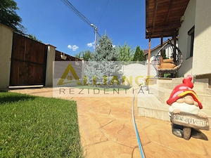 Vila de vanzare-4 camere-PANOURI SOLARE-291 MP TEREN - imagine 10
