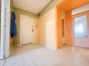 3 camere, 2 băi, parter înalt – zona Aradului, ideal locuință sau birou - imagine 3