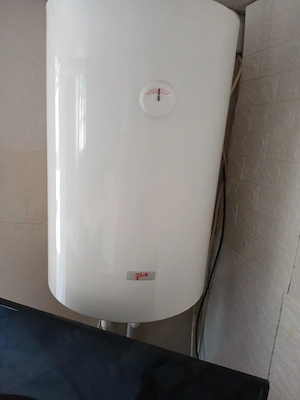 vând  boiler electric, 80l,model fais,în garanție 