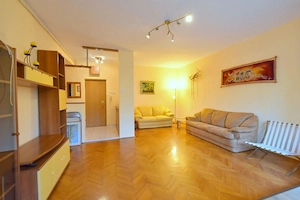 Apartament 2 camere zona Neptun - imagine 2