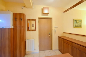 Apartament 2 camere zona Neptun - imagine 8