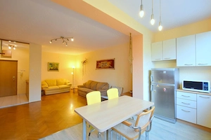 Apartament 2 camere zona Neptun - imagine 3