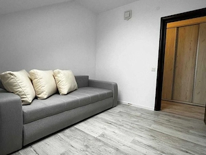 Apartament 3 camere de inchiriat zona linistita - imagine 5