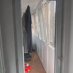 De închiriat: Apartament 3 camere decomandat - Zona Tineretului - imagine 5