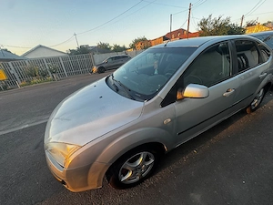 vand Ford focus 2006 - imagine 3
