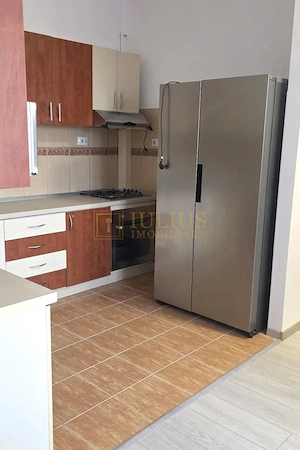 Apartament pe Torontalului, loc de parcare - imagine 3