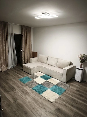 De vanzare apartament cu 3 camere in zona Soarelui langa Sun Plaza