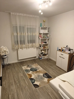 De vanzare apartament cu 3 camere in zona Soarelui langa Sun Plaza - imagine 2