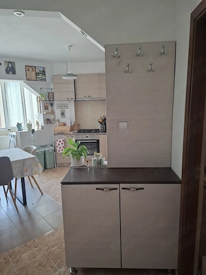 Apartament 2 camere decomandat etajul 3 Dambovita langa Nora amenajat mobilat utilat - imagine 2
