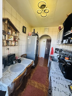 Apartamnent 2 camere, 48 mp, zona Astra - imagine 6