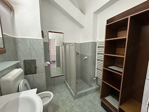 Vand spatiu ultracentral,Revolutiei(Teatru)in curte,parter, st.124 mp. - imagine 9