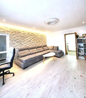 Vânzare 3 Camere 80 mp Bd. Mircea Vodă (Camera de Comerț) Centrala Bloc Monolit - imagine 3