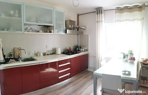 Vand apartament 2 camere decomandat, centrala, gata de mutat, bloc '91, central - imagine 2