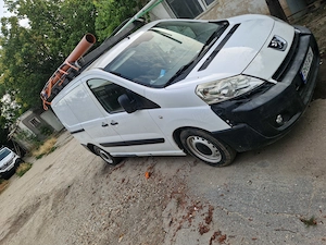 Peugeot Expert 2008