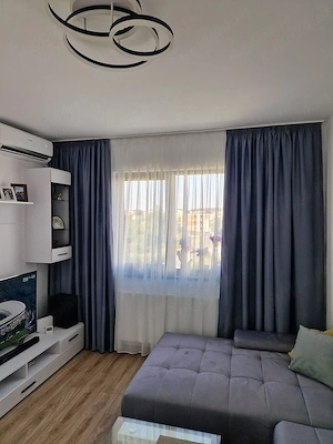 Vand apartsment 2 camere decomandat - imagine 8