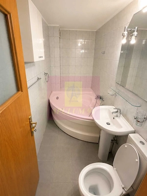 Apartament vanzare 3 camere Decebal - imagine 5
