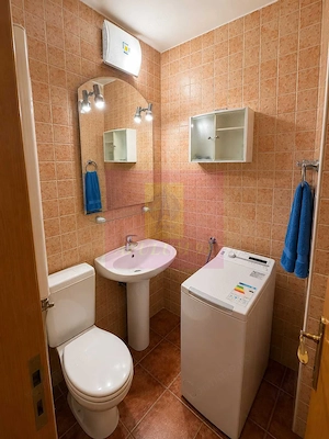 Apartament vanzare 3 camere Decebal - imagine 4