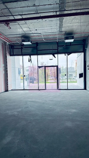 Spatiu comercial imobil nou Sebastian- Razoare.
