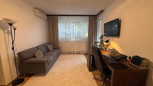 Vanzare apartament 3 camere in Pajura - imagine 3