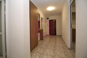 Apartament cu 3 camere de vânzare Decebal adiacent - imagine 9