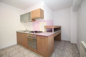 Apartament cu 3 camere de vânzare Decebal adiacent - imagine 2