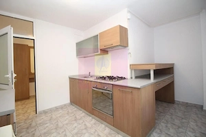 Apartament cu 3 camere de vânzare Decebal adiacent - imagine 15