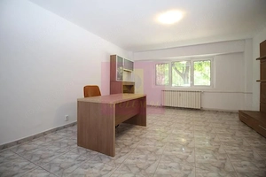 Apartament cu 3 camere de vânzare Decebal adiacent - imagine 13
