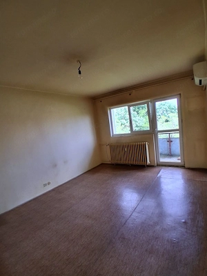 Apartamemt 3 camere sect 4 - imagine 8