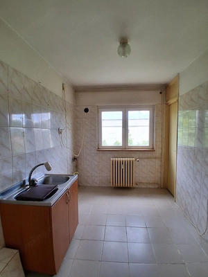 Apartamemt 3 camere sect 4 - imagine 7