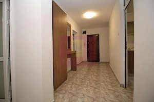 Apartament cu 3 camere de vânzare Decebal adiacent - imagine 5